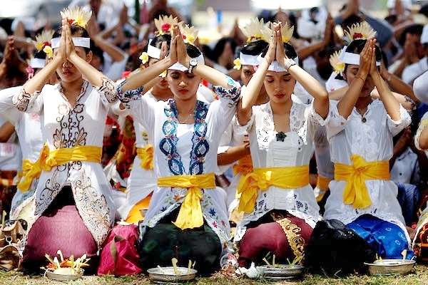 √ Ucapan Selamat Ulang Tahun Bahasa Bali yang Wajib Anda Tahu
